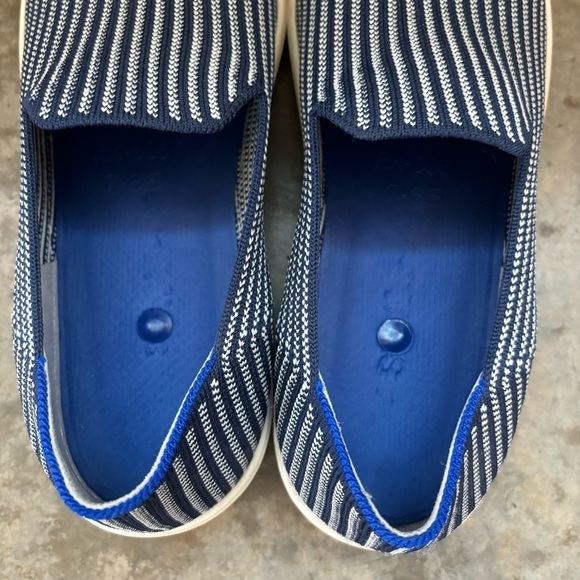 Rothy’s Blue & White Striped Slip on Shoes Size 8.5 - Picture 5 of 13